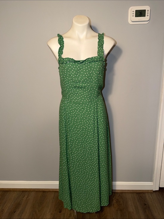Reformation Dresses & Skirts - Reformation ladies Polka Dot Print Midi Dress. Size 10.